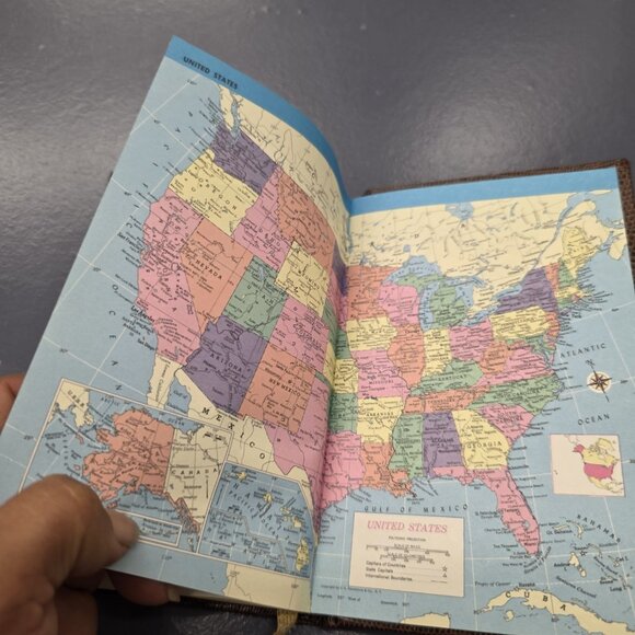 Travel Diary C.R. Gibson Brown Tan Vintage *RARE* Made In The USA - Picture 8 of 12